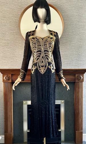 Stunning vintage black - black, &